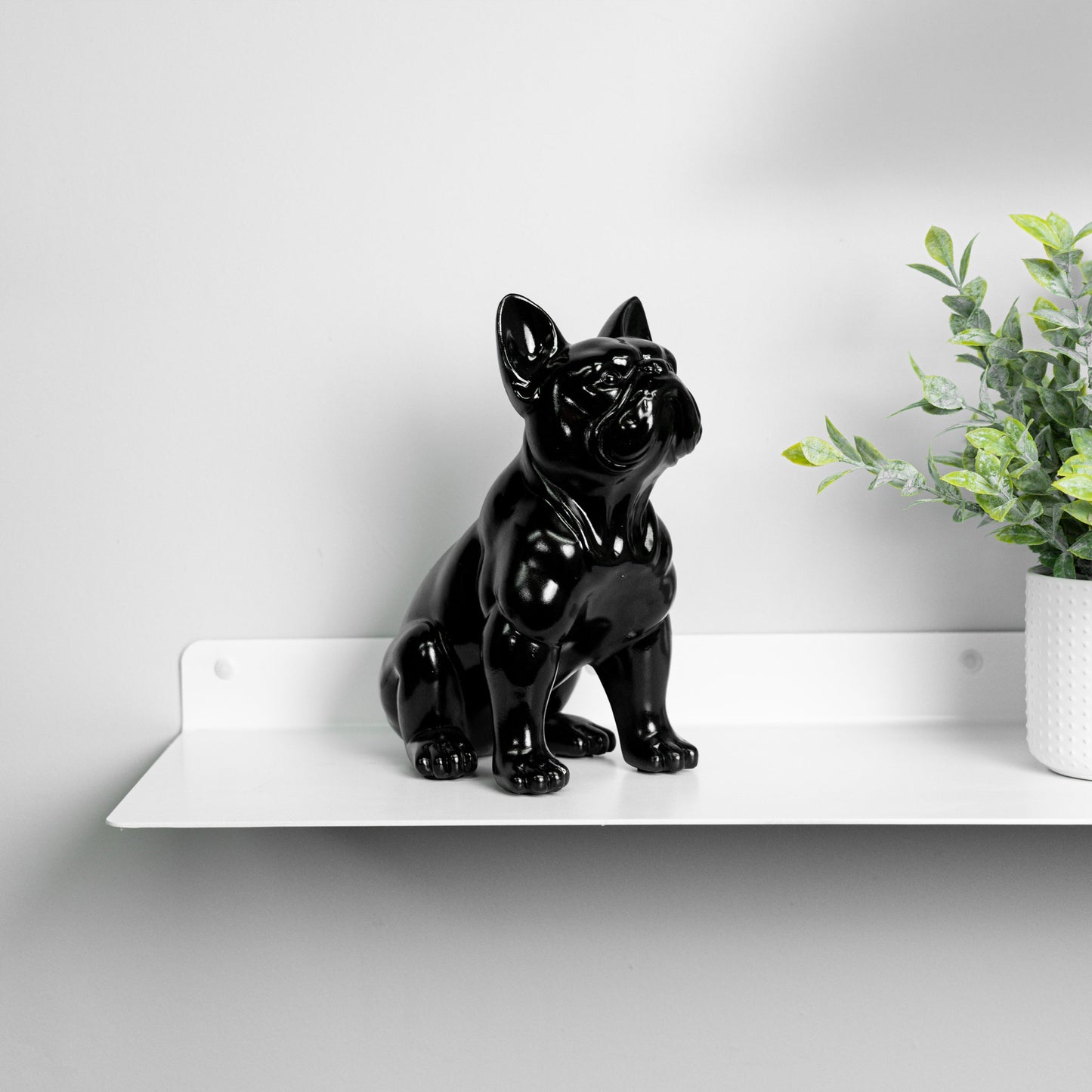Modern Metal Floating Shelf - Minimalist Wall Storage & Display