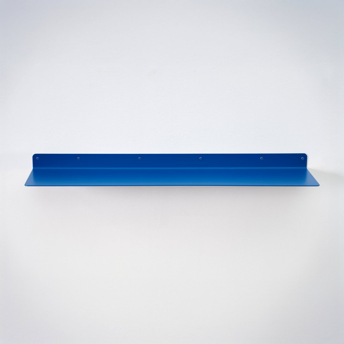 Modern Metal Floating Shelf - Minimalist Wall Storage & Display