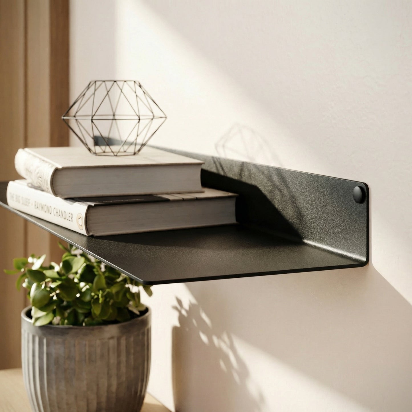 Modern Metal Floating Shelf - Minimalist Wall Storage & Display